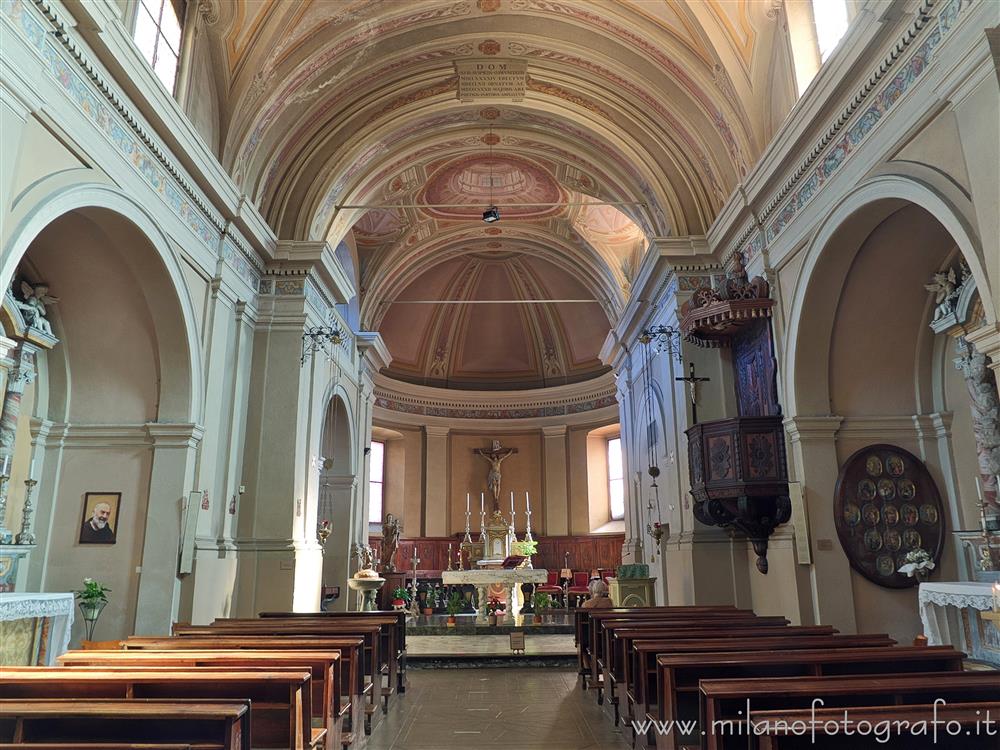 Miagliano (Biella) - Interno della della Chiesa di Sant'Antonio Abate